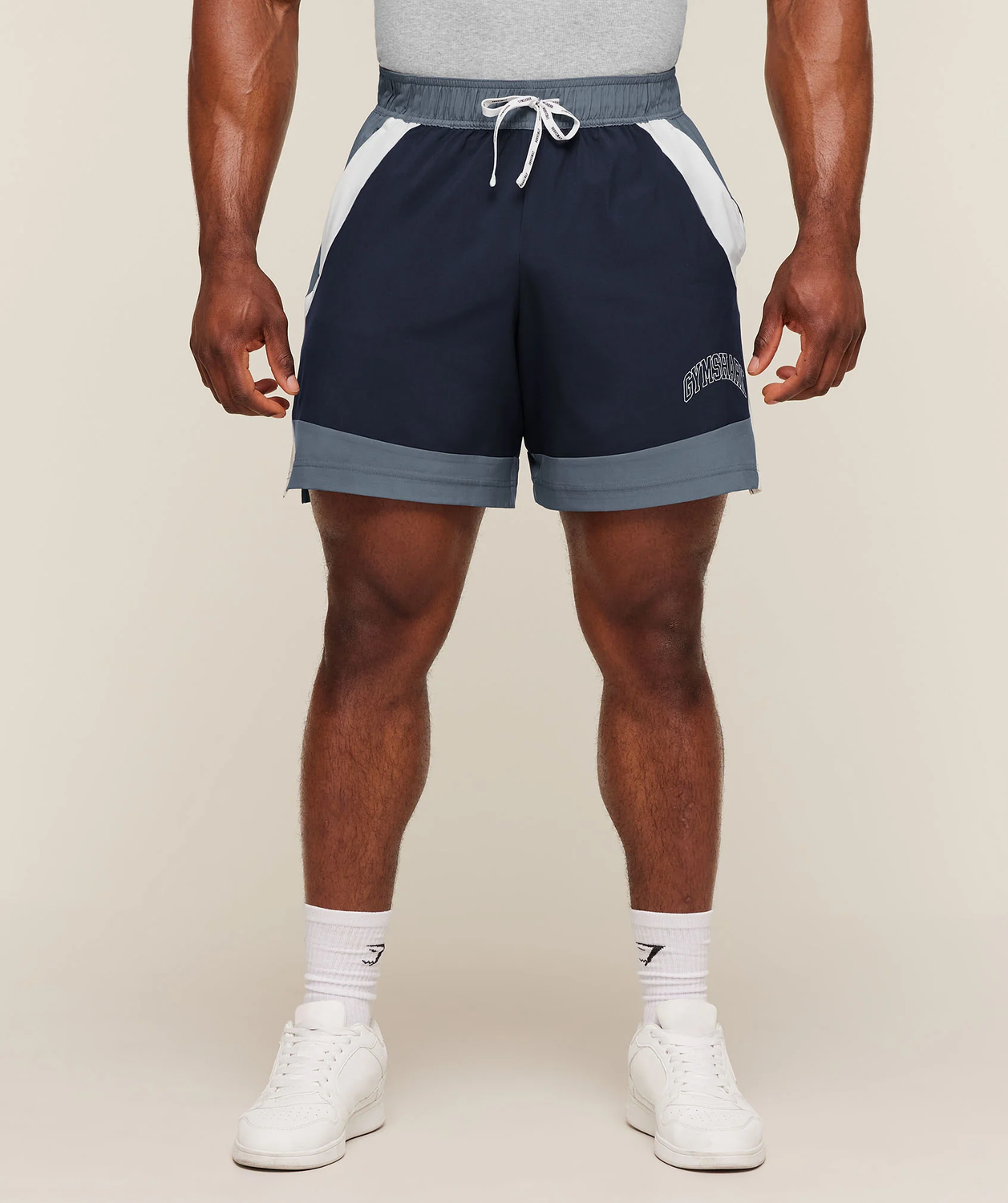 Collegiate Tech Shorts Slim Fit