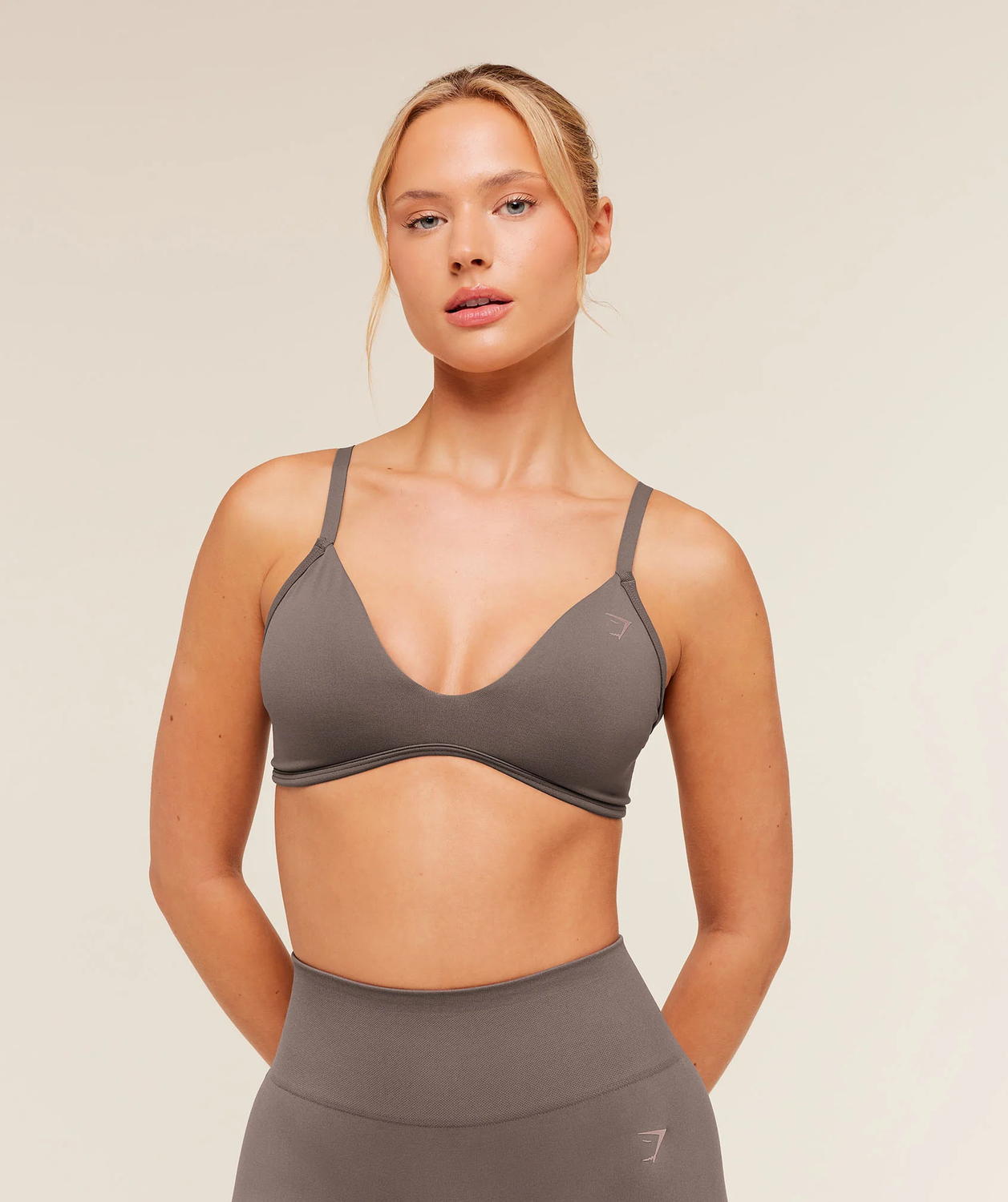 Soft Sculpt V-Neck Sports Bra Light Support