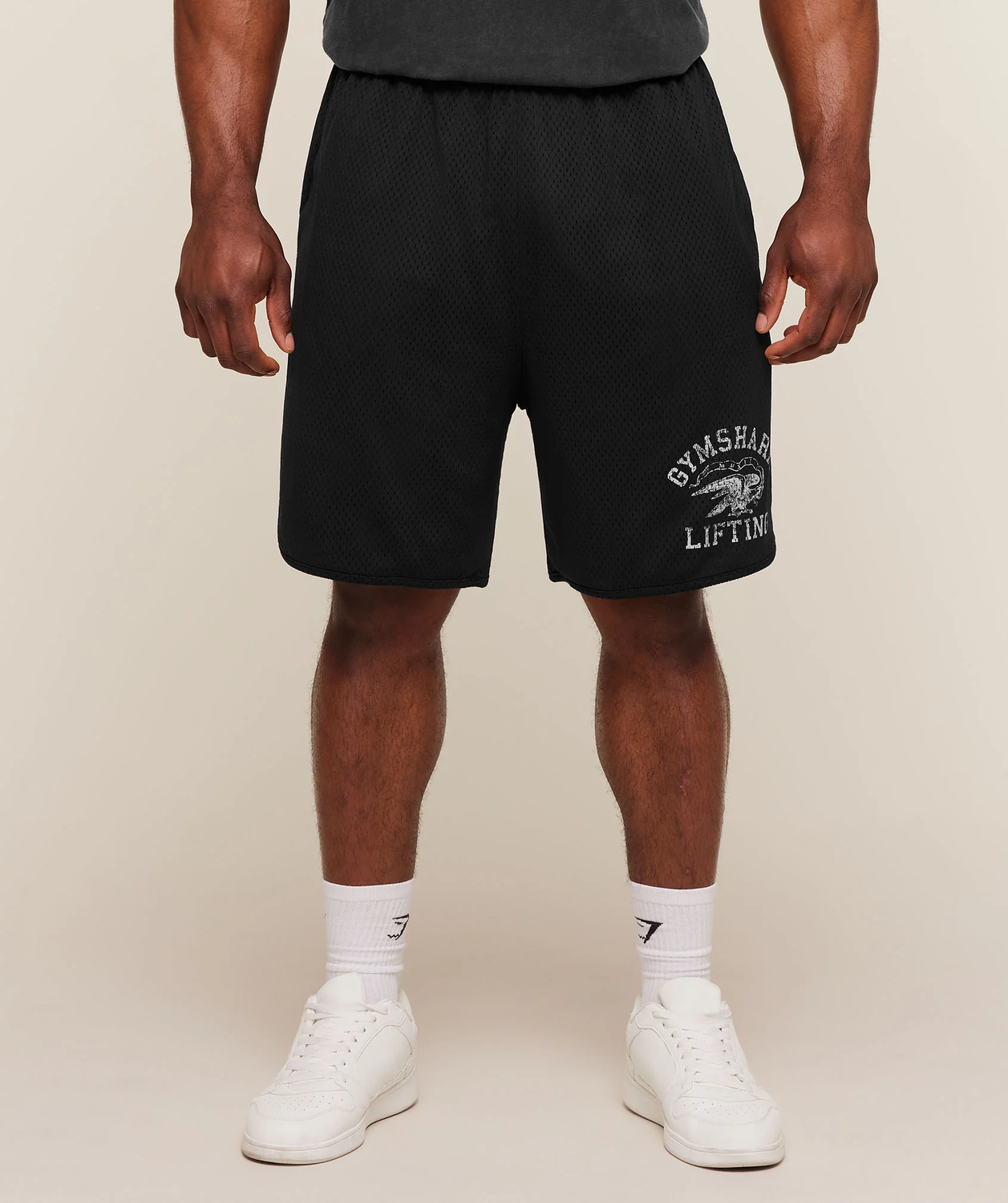 Collective Mesh Shorts Oversized Fit