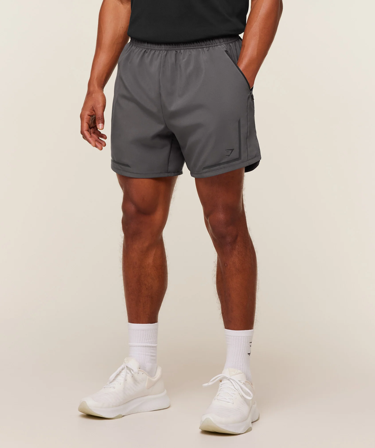 Movement Sport 5" Shorts Slim Fit