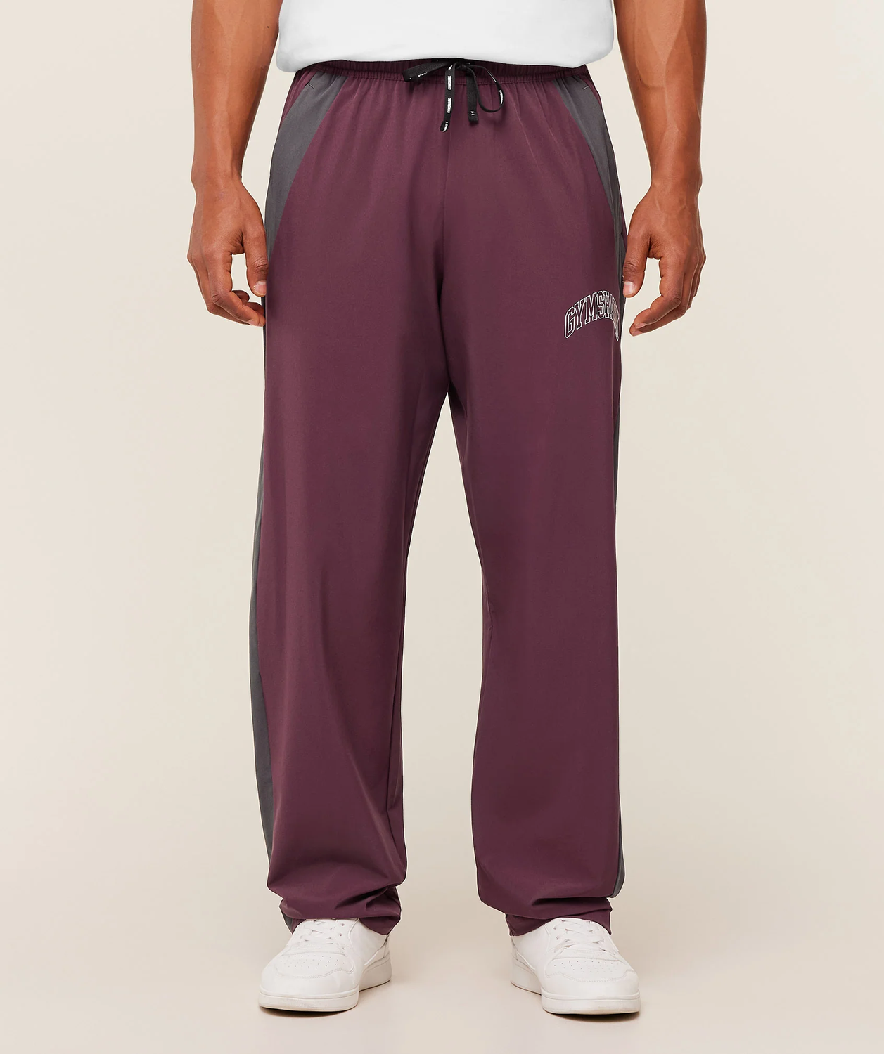 Collegiate Tech Pants Regular Fit