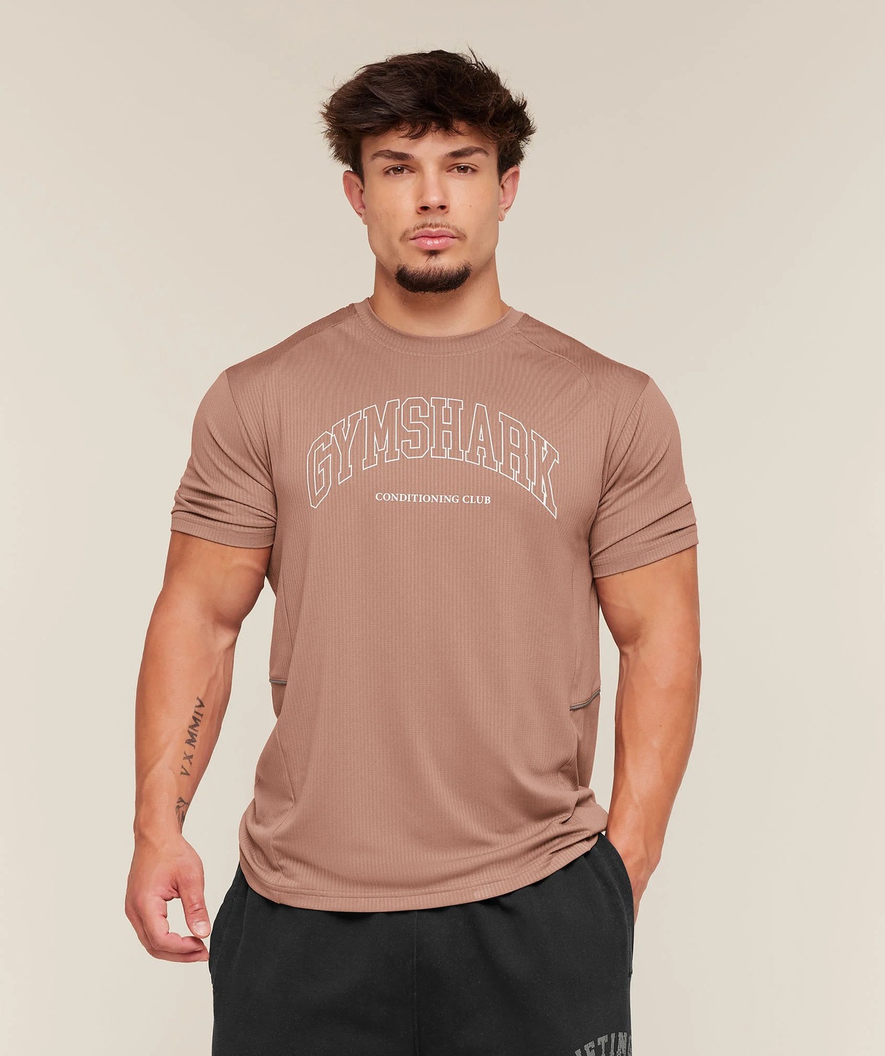 Collegiate Tech T-Shirt Regular