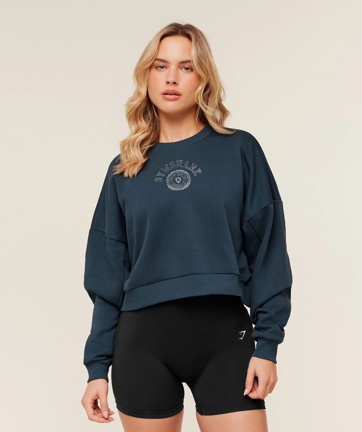 Worn Crest Graphic Sweatshirt Oversized Fit